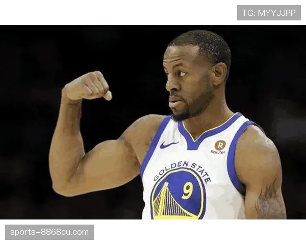 朗多无球策应改变进攻节奏，串联全队提升转换效率