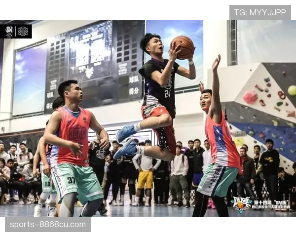 篮球比赛中中线规则的常见误区与正确理解 篮球比赛中中线规则的常见误区与正确理解